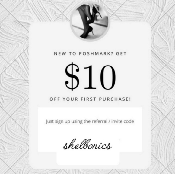 Betsey Johnson ☆ Rare Htf White Studded Leather Hobo Chunky Handbag Shoulder Bag - Picture 8 of 8